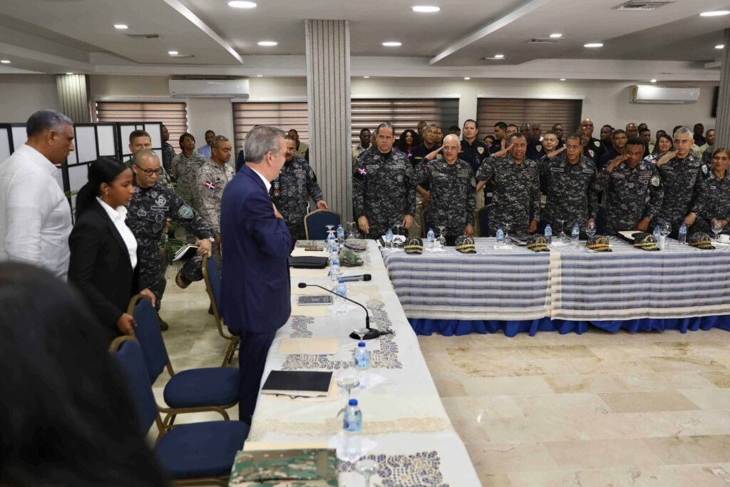 ABINADER Y Plan de Seguridad Ciudadana 1 Presidente Luis Abinader pasa revista al Plan de Seguridad Ciudadana