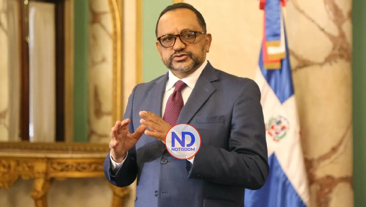 Luis Abinader pide a consultor jurídico PE que prepare reforma