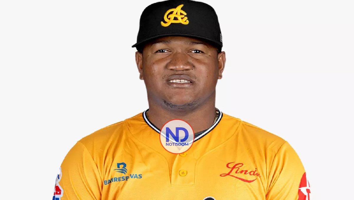 Águilas adquieren al zurdo Enny Romero