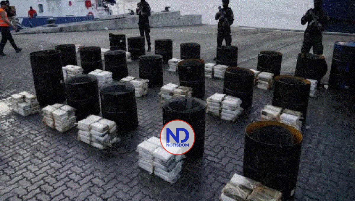 Ocupan 371 paquetes de cocaína en tanques llenos de miel de abeja