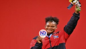 Pesistas dominicanas se preparan para competir Juegos Olímpicos