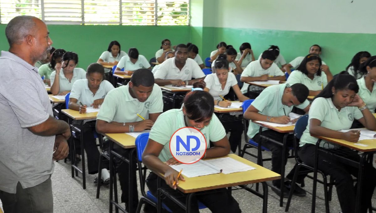 Expresidentes ADP y Mescyt apoyan eliminación de Pruebas Nacionales