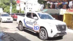 Demandan acción policial en Los Mameyes tras robo que dejó un herido