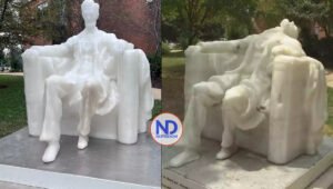 Altas temperaturas derriten la cabeza de una estatua de Lincoln en Washington 