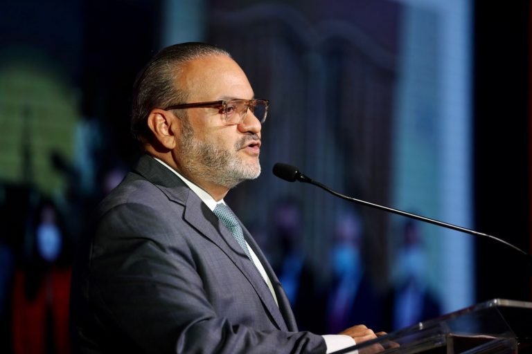 Exportaciones de ZF superan los US$3,000 millones al mes mayo 3 Luis Jose Bonilla Bojos Exportaciones de ZF superan los US$3,000 millones al mes mayo