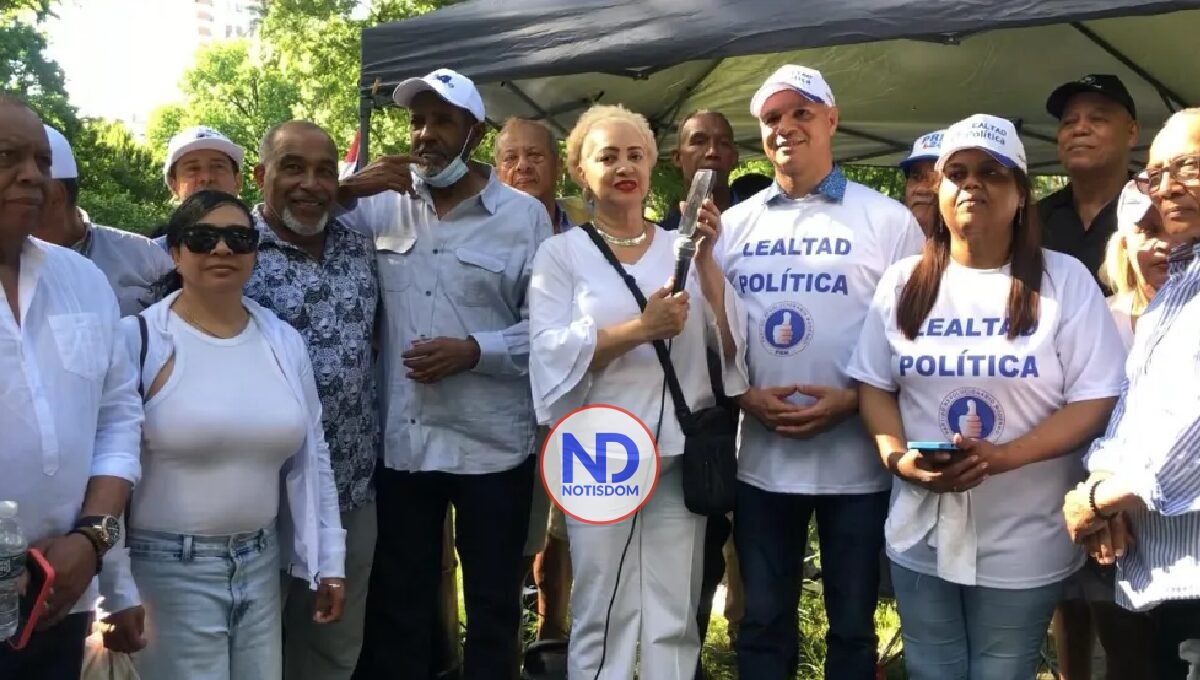 PRM NY y “Lealtad Política” reúnen cientos de personas para celebrar triunfo 2 PRM NY y “Lealtad Política” reúnen cientos de personas para celebrar triunfo