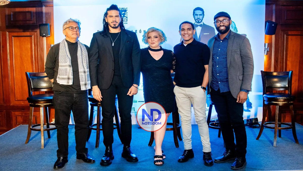 Llega a RD ¿Quién es el señor Schmitt? 2 Llega a RD ¿Quién es el señor Schmitt?