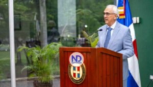 Raúl De Moya Español pone en circulación su libro “Conceptualización” en la UNPHU