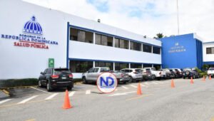 Ministerio de Salud recibe 10,000 vacunas de Covid-19 para reforzar personas vulnerables