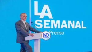 Abinader dice en las aulas dominicanas tienen prioridad los niños del país