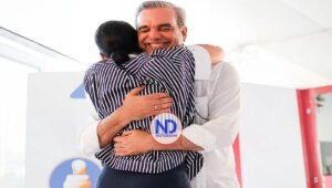 De Raquel a Abinader en su cumpleaños: “Te amo hasta el infinito”