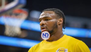 Bronny James, muy parecido a su padre, debuta en la Liga de Verano de la NBA