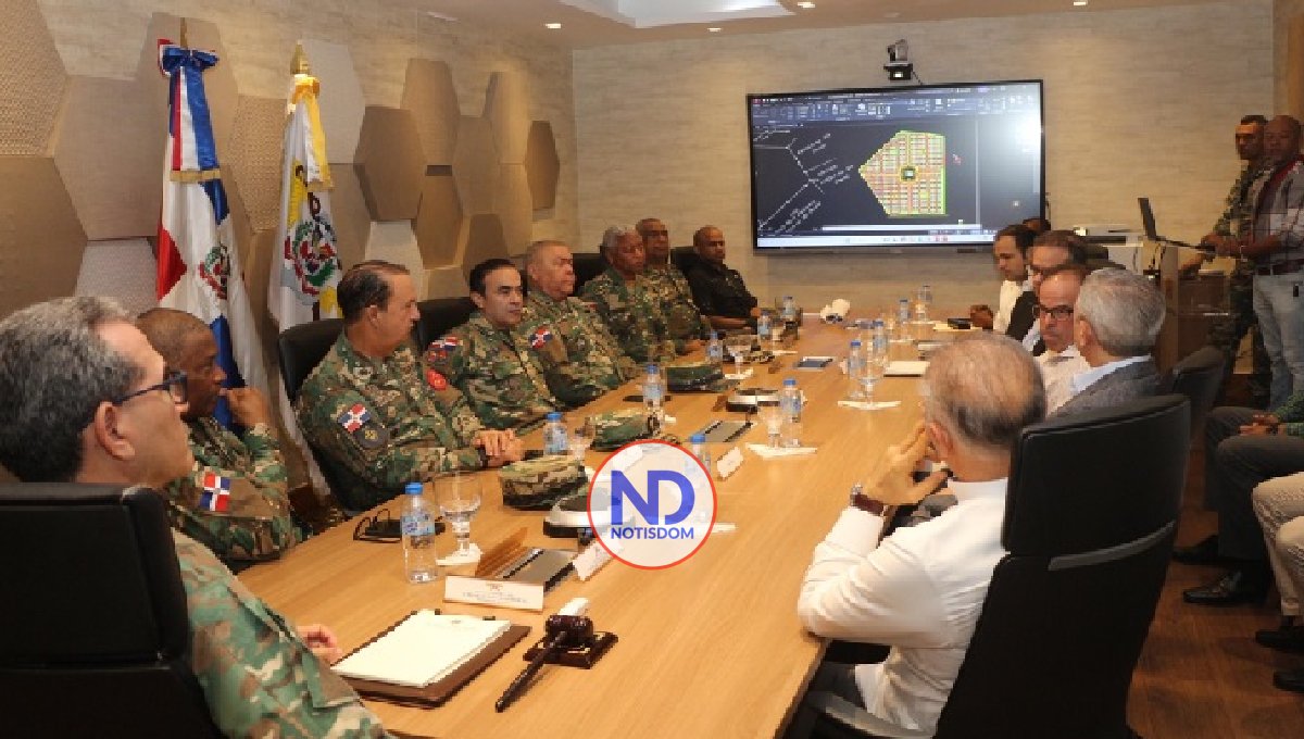 Gestionan viviendas para miles militares de la RD
