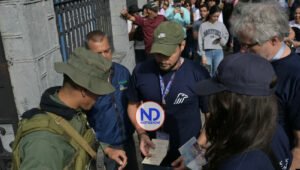 Centro Carter cree elecciones de Venezuela no fueron democráticas