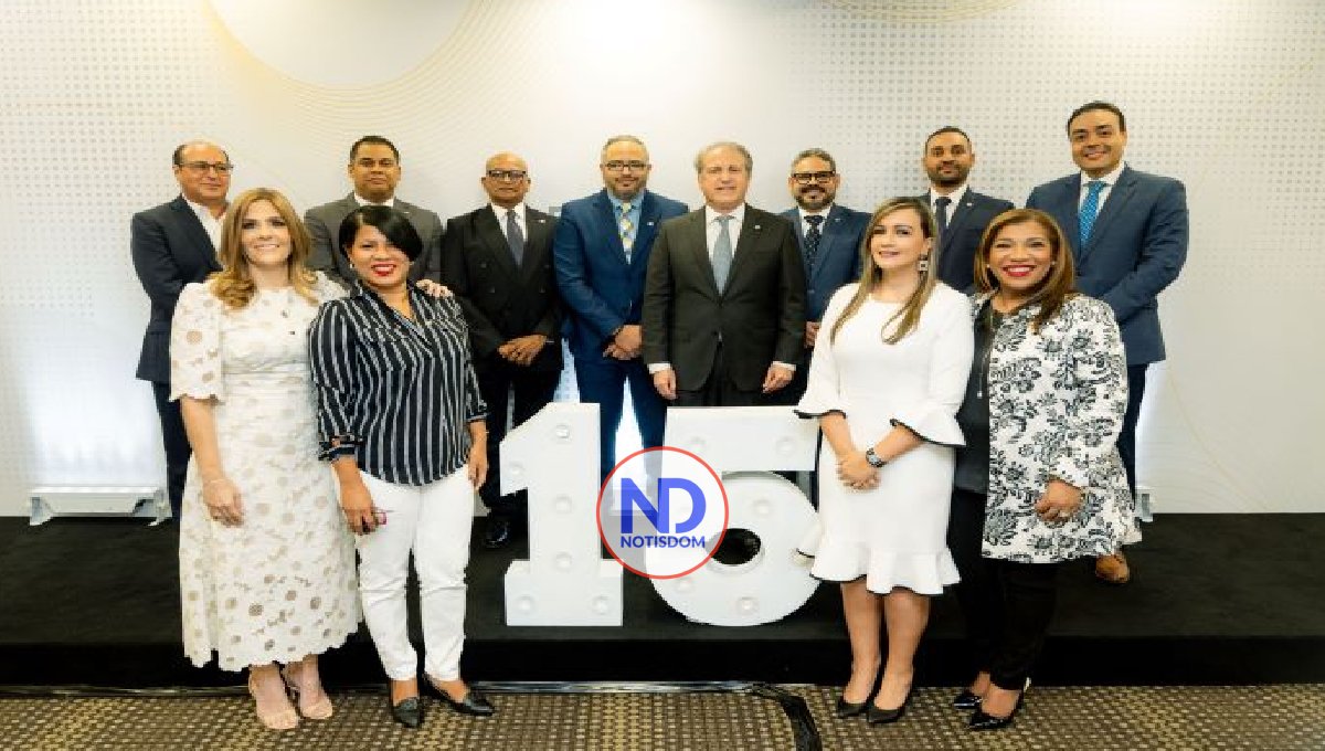 APAP reconoce colaboradores dominicanos en 62 aniversario