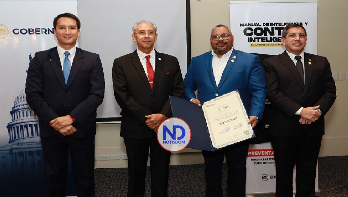 Consultores políticos sostienen encuentro en ciudad Guayaquil