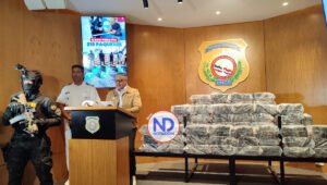DNCD interviene lancha con 316 paquetes presumiblemente cocaína en Peravia