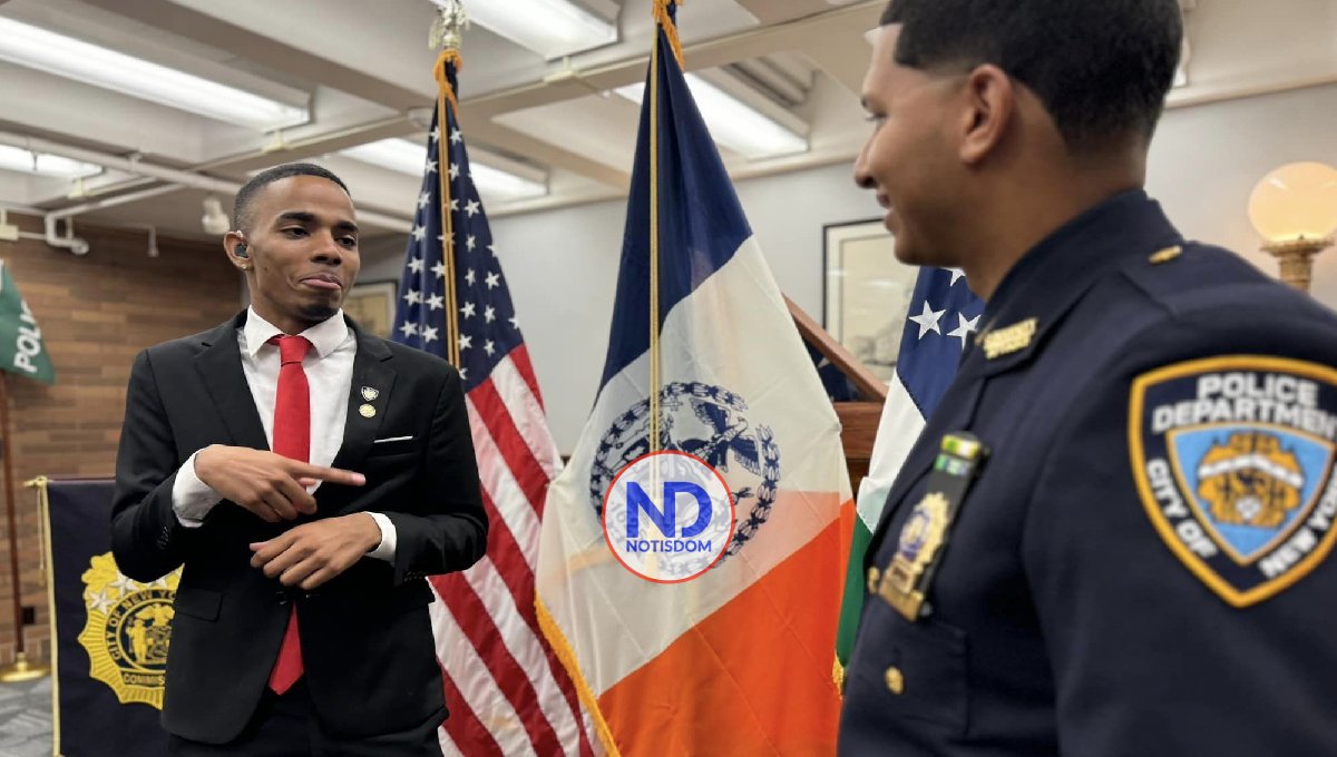 Joven dominicano sordo laborará con la Policía de Nueva York 2 Joven dominicano sordo laborará con la Policía de Nueva York