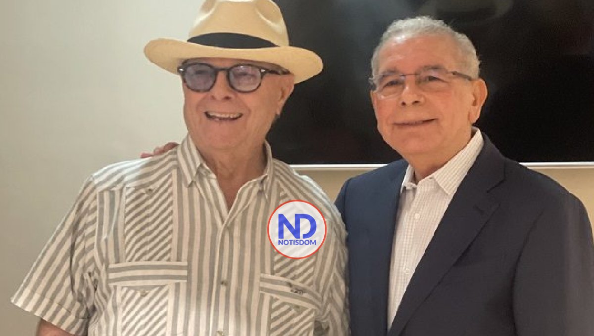 Danilo Medina recibe visita de Hipólito Mejía y «renuevan su amistad»