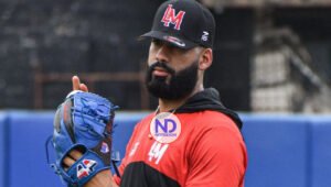 J.C. Mejía electo Cerrador del Año en la Liga Mayor de Venezuela