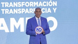 Ministro Jesús Vásquez llama a pacto por la paz y la educación