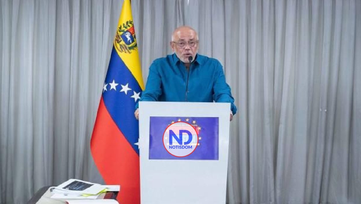 Chavismo llama «revolucionarios» venezolanos a grandes marchas