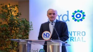 Ministro afirma el Gobierno está decidido a generar reforma SS