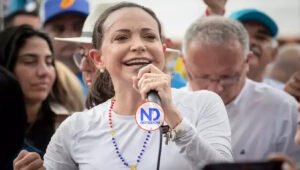 Machado reta al CNE a que entregue las actas de votación