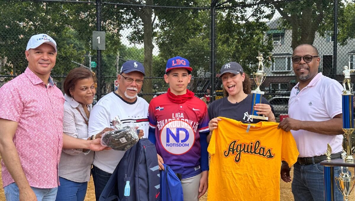 Liga Wensy Grullón gana Torneo Internacional de Béisbol dedicado a Yulín Mateo