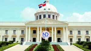 Presidente designa funcionarios para gestión inicia el 16 agosto