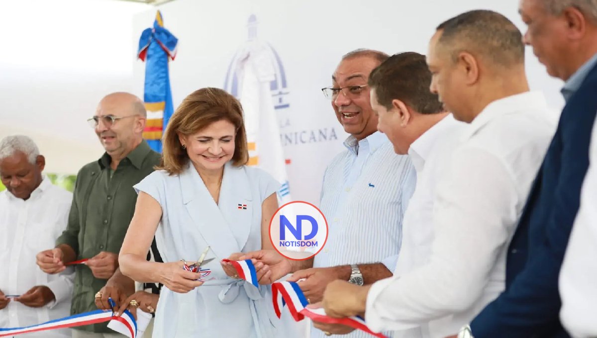 Raquel Peña inaugura vías y servicio eléctrico en Monseñor Nouel y Espaillat