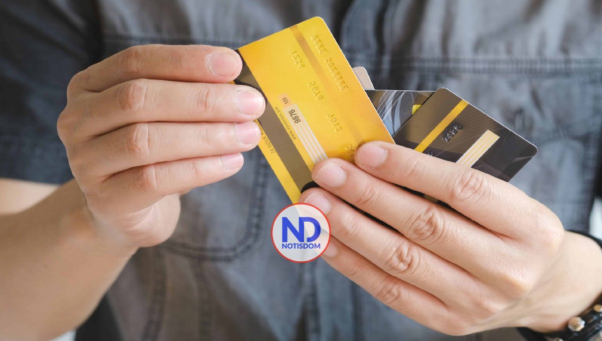 Así está la posesión de tarjetas de débito y crédito en la RD 2 Así está la posesión de tarjetas de débito y crédito en la RD