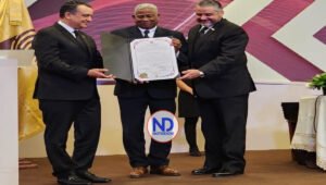 Trajano Santana felicita a senadores y diputados electos en la boleta del PRI