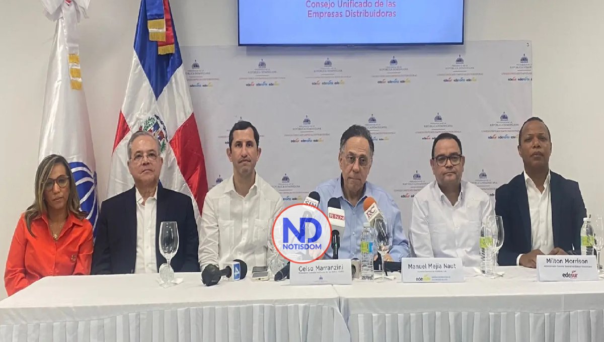 Alrededor de 500 mil usuarios sin energía por huracán Beryl 2 Alrededor de 500 mil usuarios sin energía por huracán Beryl
