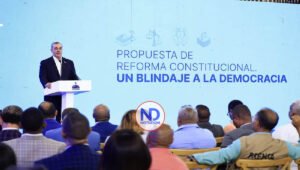 Presidente Abinader explica en detalle su reforma constitucional