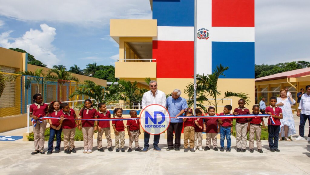 Abinader 962 Luis Abinader inaugura nuevas obras y anuncia proyectos en La Vega