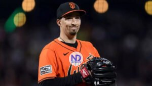 Blake Snell lanzó juego sin hits y se adueñó de la noche en MLB