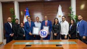 Contraloría obtiene certificación de la norma ISO 9001:2015