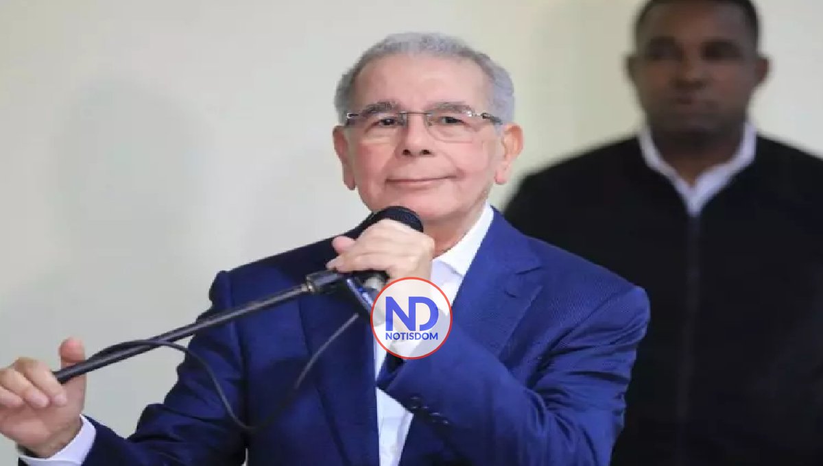 Danilo Medina desiste de dejar la presidencia del PLD