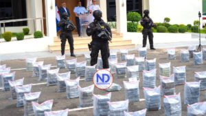 DNCD ocupa mil paquetes cocaína frente a costas de La Altagracia