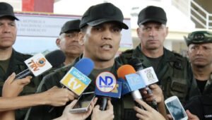 Los militares ratifican “absoluta lealtad y subordinación” a Maduro