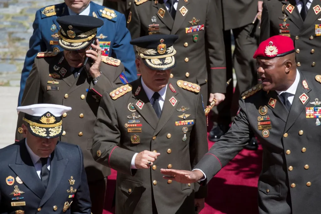 Fuerza Armada Nacional Bolivariana Los militares ratifican “absoluta lealtad y subordinación” a Maduro