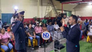 Juramentan nuevo intendente del Cuerpo Bomberos de Monte Plata