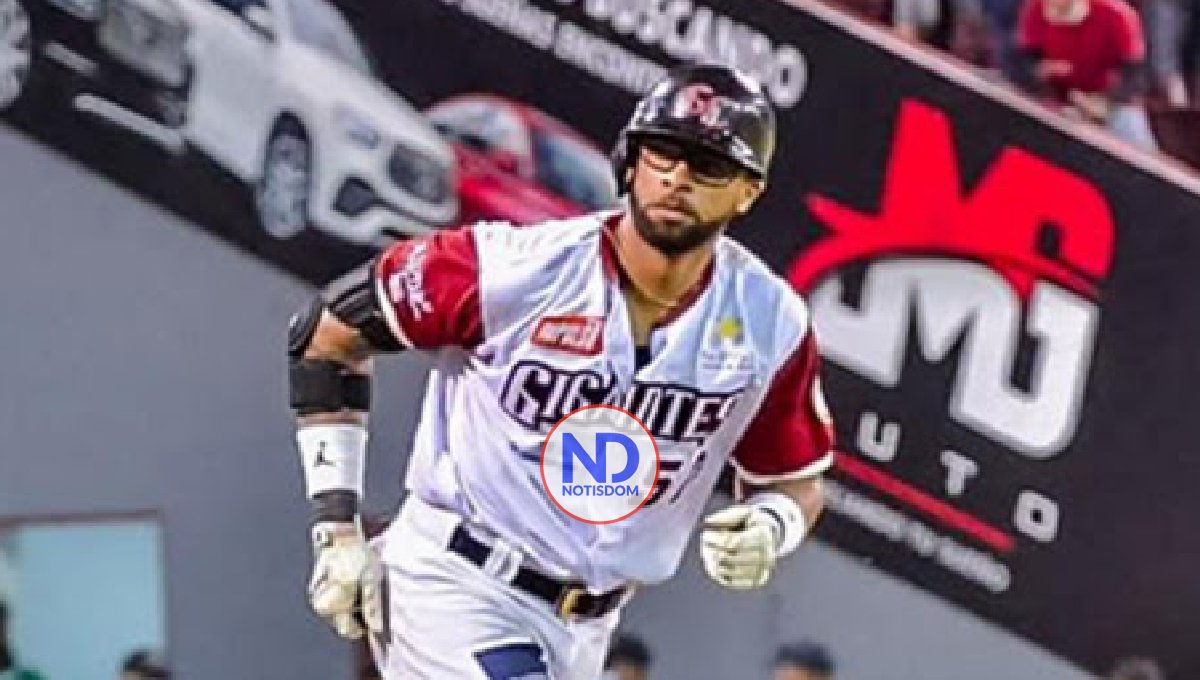 El cubano Henry Urrutia regresará con Los Gigantes del Cibao