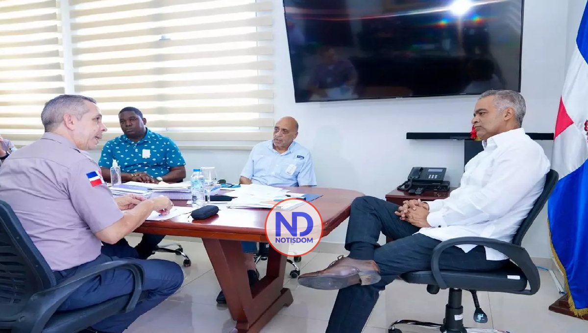 Santos Echavarría encabeza reunión del Comité Organizador del TBS-Distrito 2024 2 Santos Echavarría encabeza reunión del Comité Organizador del TBS-Distrito 2024