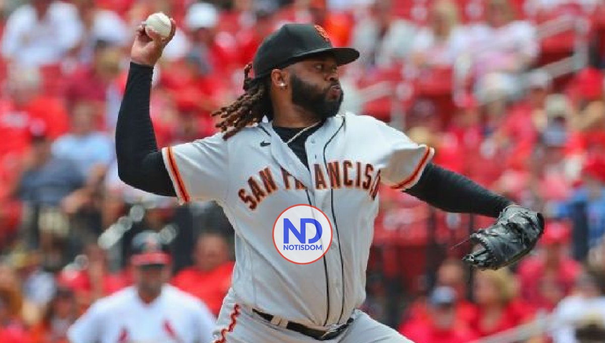 Dominicano Johnny Cueto vuelve a las Grandes Ligas con los Angels