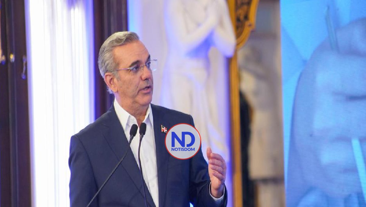 Abinader asumirá segundo mandato decidido a reformar Constitución