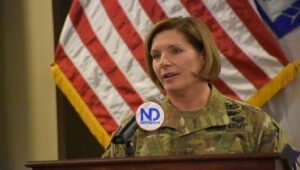 Jefa Comando Sur EU habla con Raúl Mulino sobre Venezuela