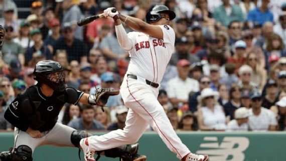 Rafael Devers 11 Rafael Devers alcanza los 200 jonrones con el Boston Red Sox