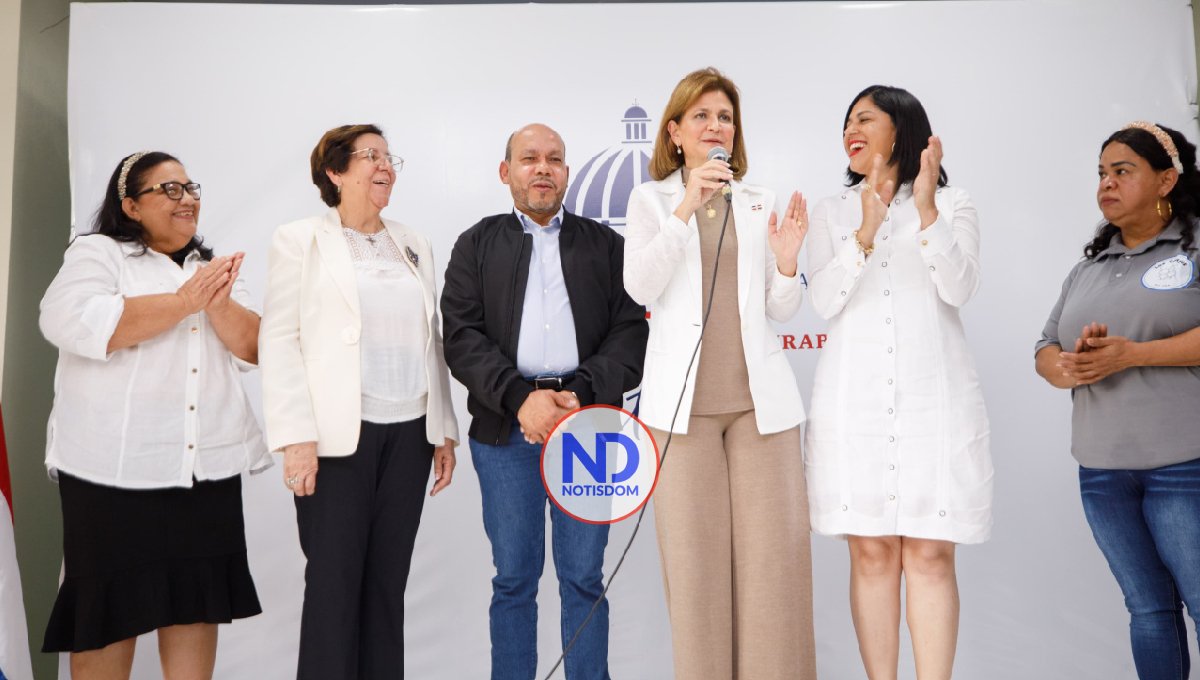 Gobierno inaugura en el Cibao obras educativas y energéticas